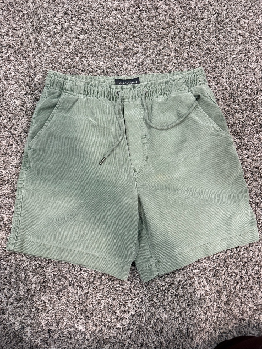 American Eagle Outfitters Men's Sage Green Pull-On Athletic Shorts